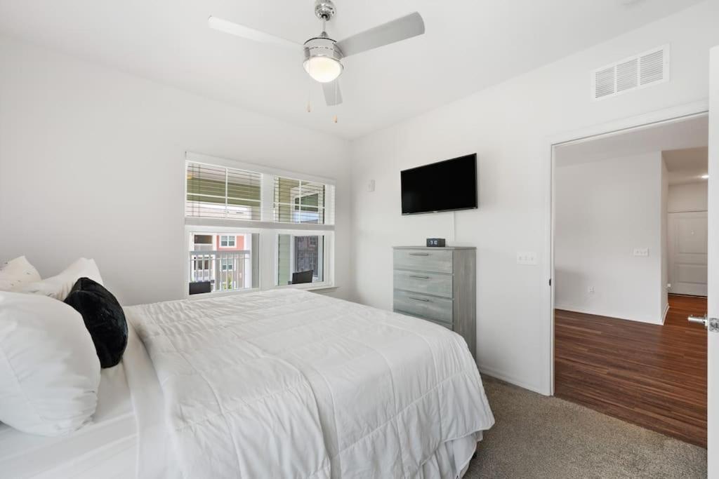 Lavish 2Br Apartment In Tampa Kültér fotó